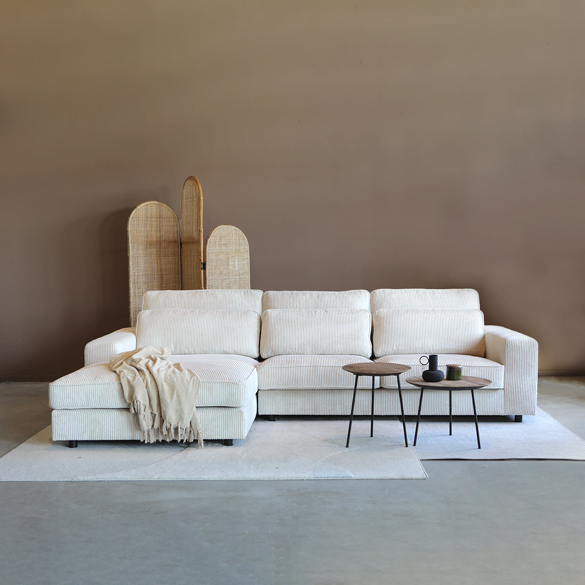 PEPP interiors LECH met chaise longue links - Lincoln 03N